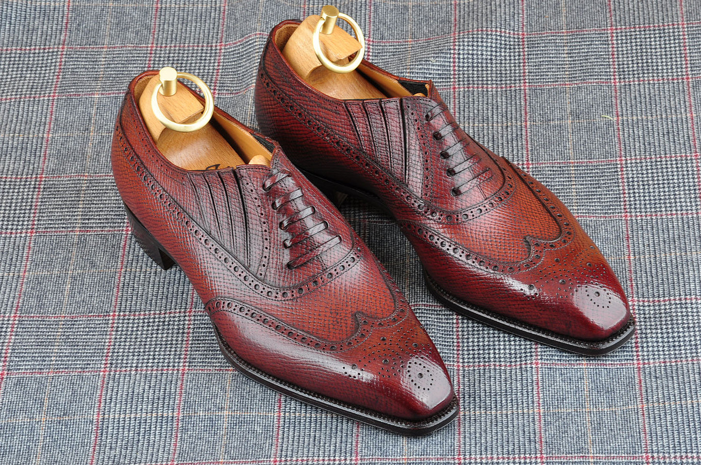 Balmoral Oxford in Embossed Oxblood
