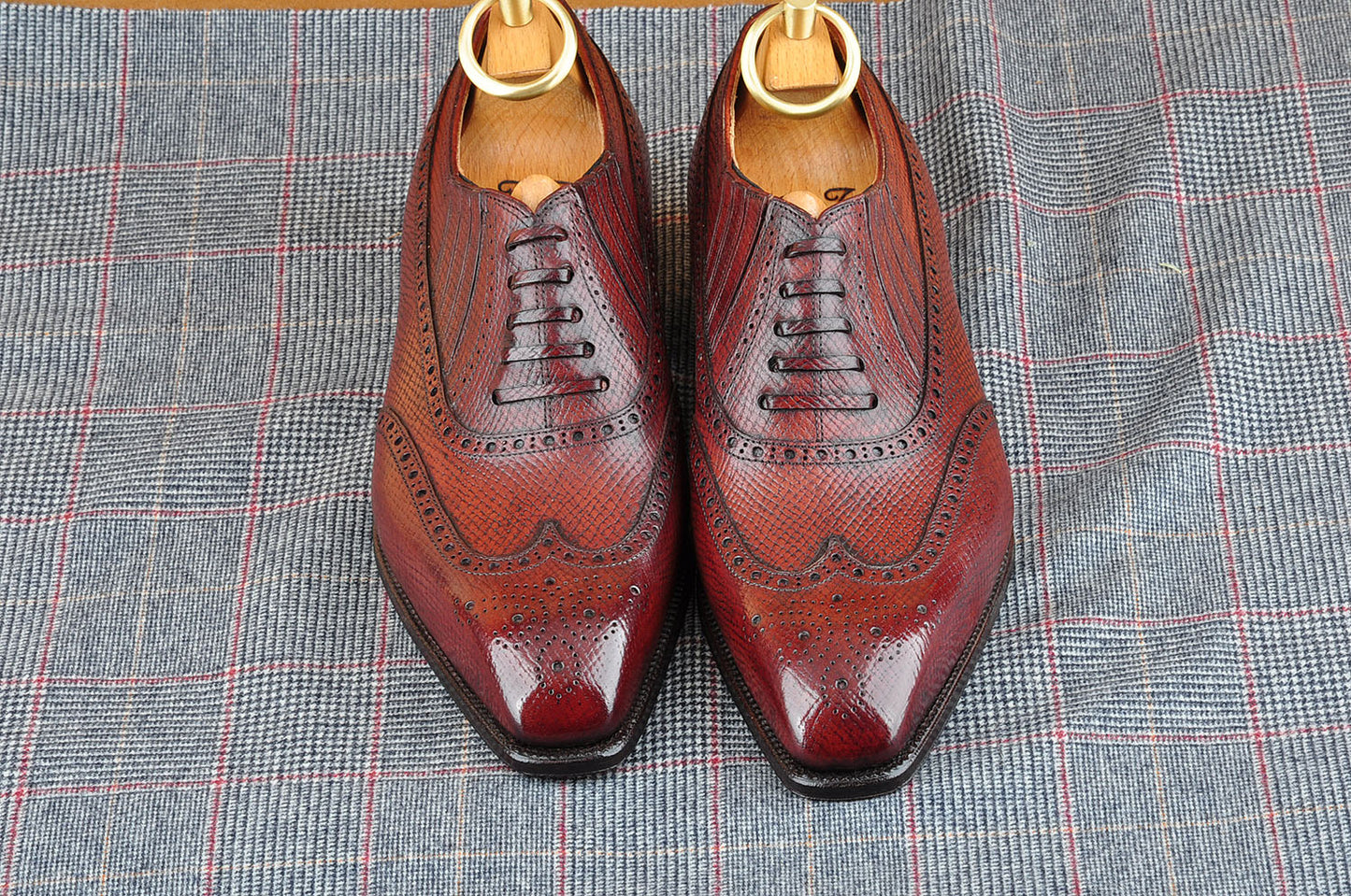 Balmoral Oxford in Embossed Oxblood