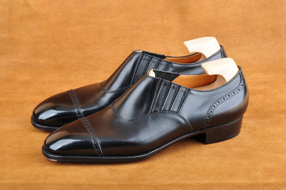 Wholecut Slip-On Loafer in Black