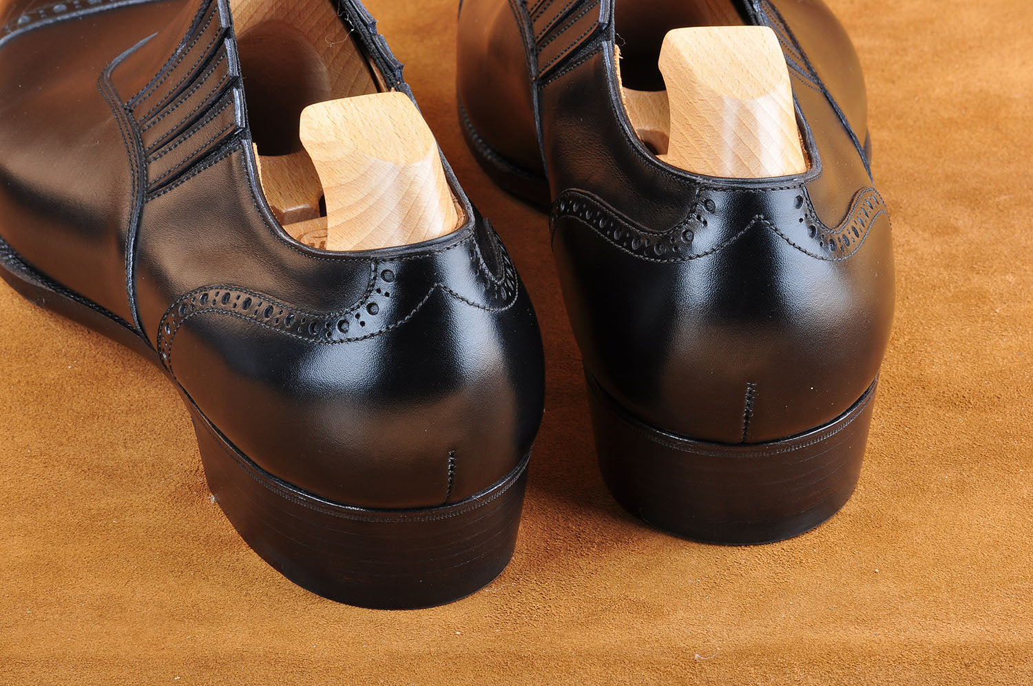 Wholecut Slip-On Loafer in Black