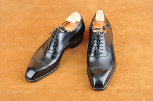Classic Oxford in Black
