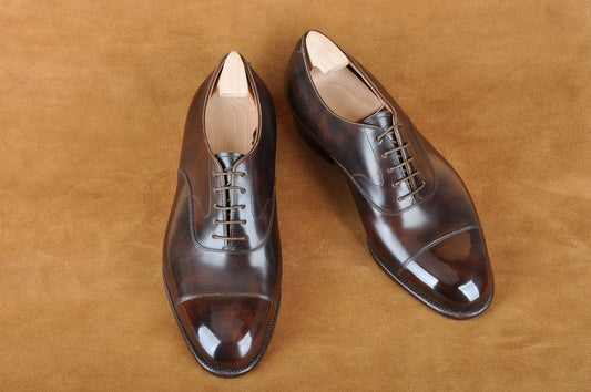 Round-Toe Oxford in Museum Calf Tan