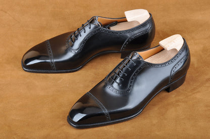 Adelaide Brogue Oxford in Black