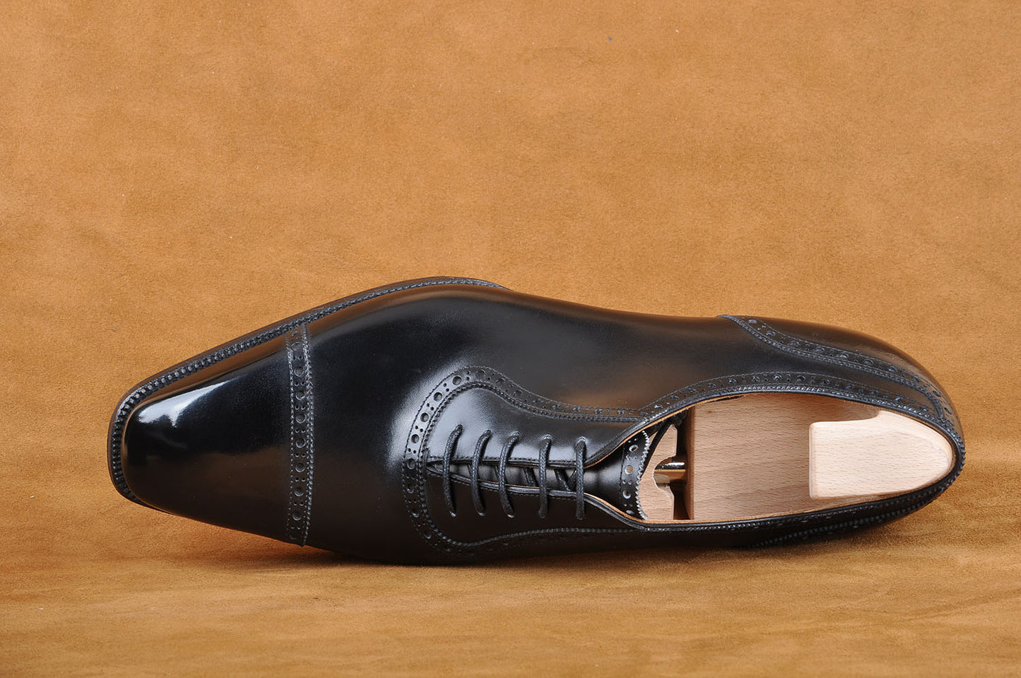 Adelaide Brogue Oxford in Black