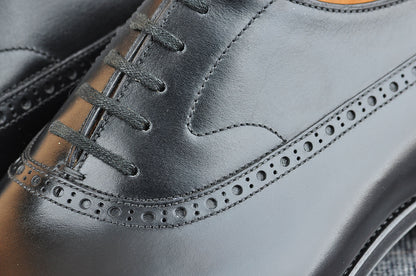 Classic Balmoral Oxford in Black