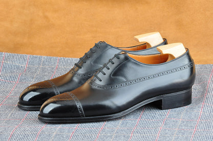 Classic Balmoral Oxford in Black