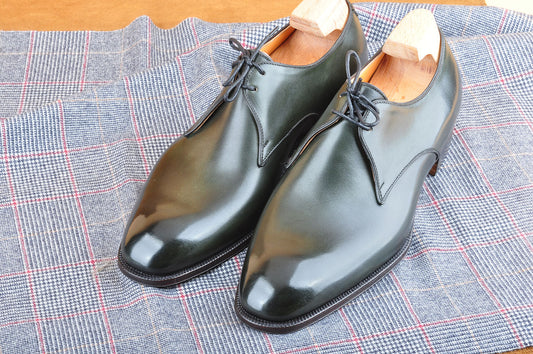 Two-Eyelet Derby in Hand-Patina Green