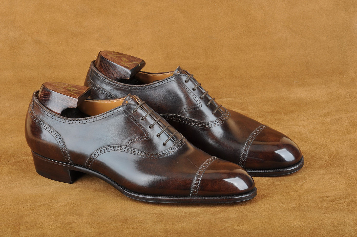 Wholecut Oxford in Museum Calf Tan