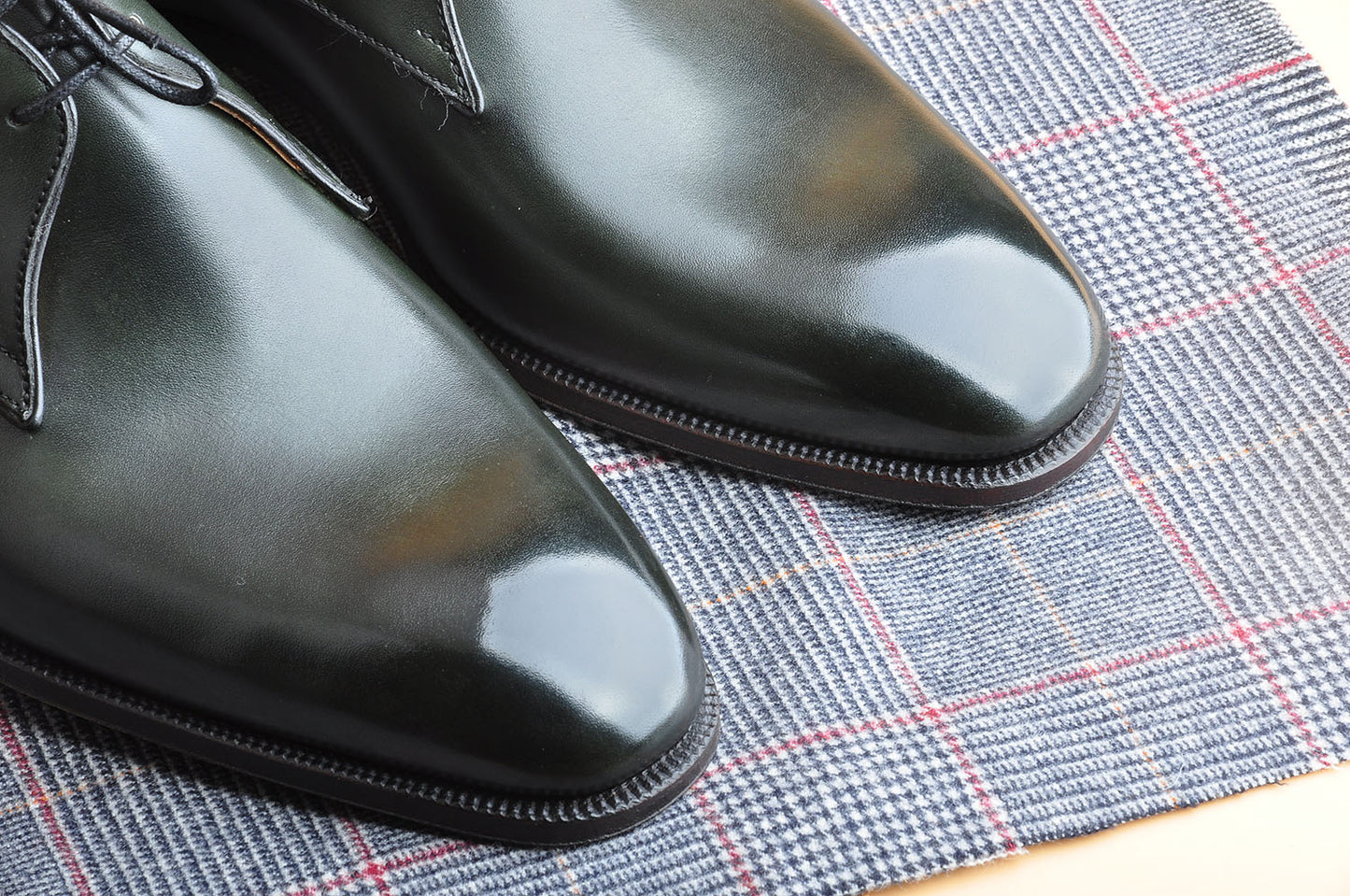 Two-Eyelet Derby in Hand-Patina Green