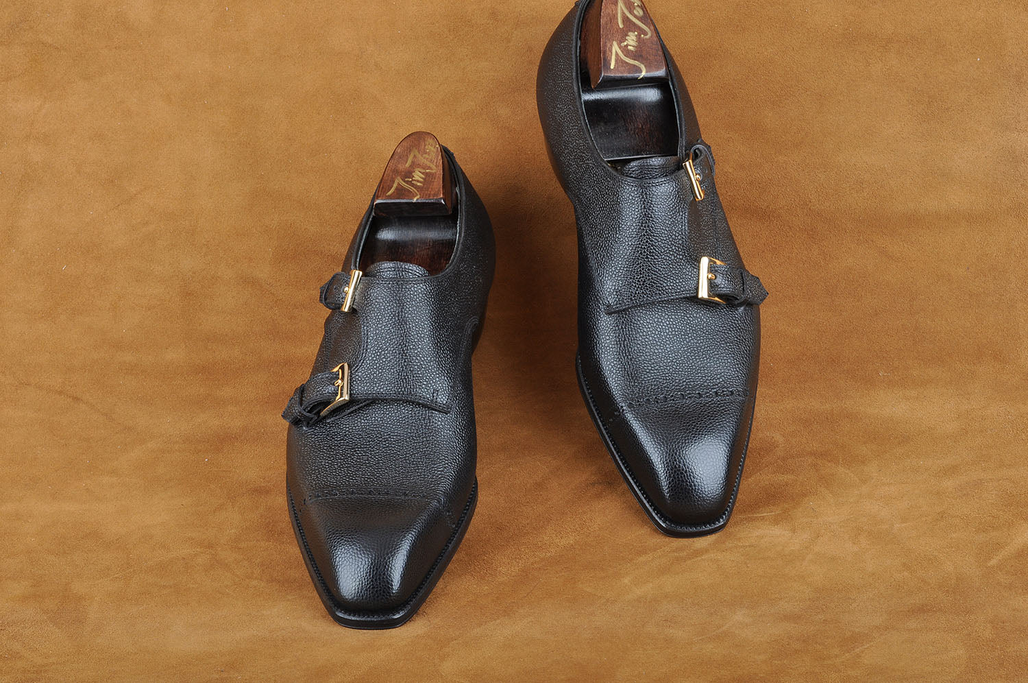 Double Monk in Black Pebble-Grain