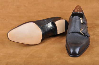 Double Monk in Black Pebble-Grain